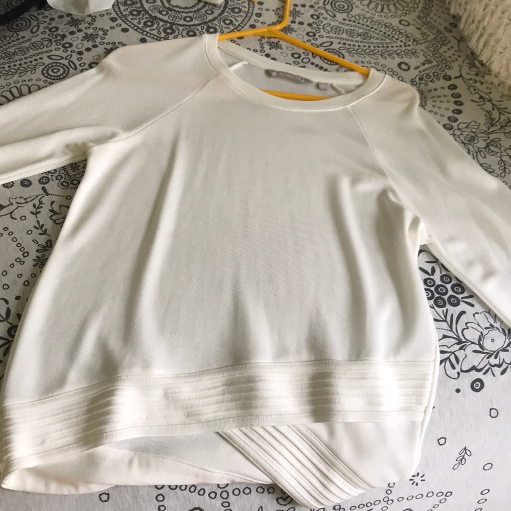 Athlete shirt xs